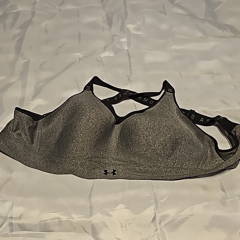 Women's Under Armour High Infinity Sports Bra, sz Lg
